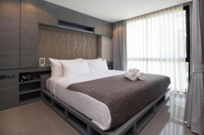 Citygate 1BR Deluxe Pool View Apartment P402